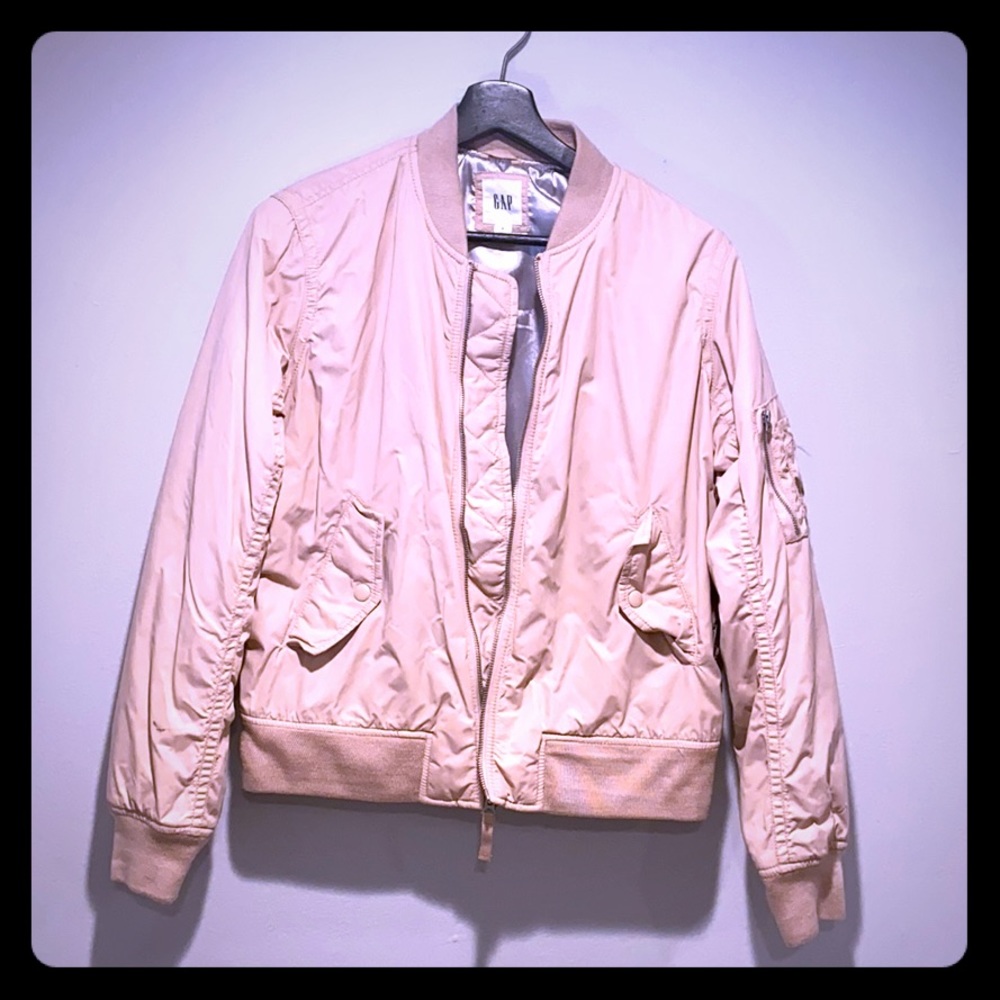 Gap / light blush bomber jacket / Med